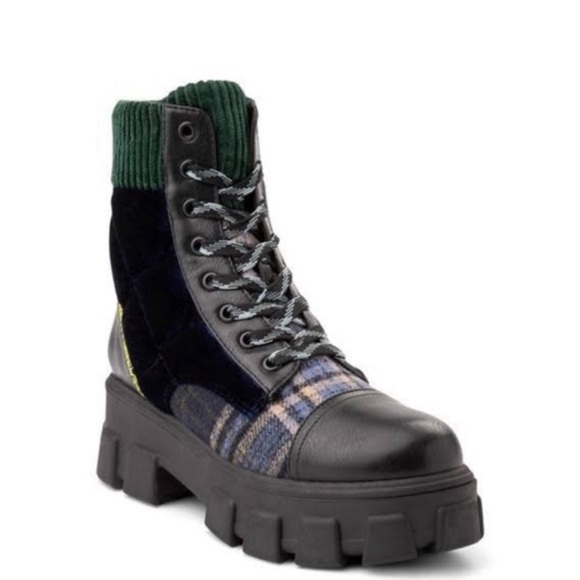 Sam Edelman Circus Velvet Darren Combat
Boots In Navy - Picture 1 of 8